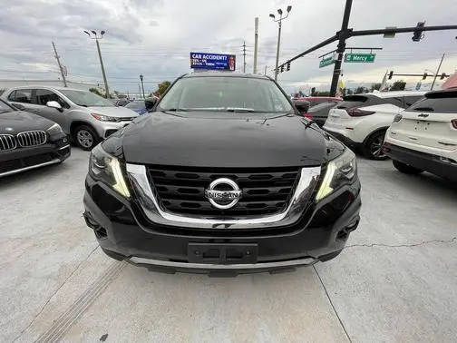 2019 Nissan Pathfinder SL 4WD photo