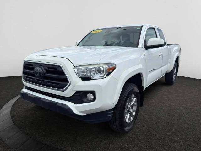 2019 Toyota Tacoma SR5 4WD photo