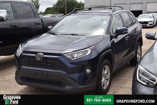 2019 Toyota RAV4 XLE AWD photo