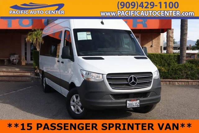 2019 Mercedes-Benz Sprinter  RWD photo