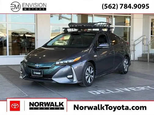2019 Toyota Prius Prime Advanced FWD photo