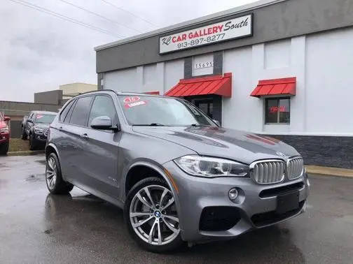 2016 BMW X5 xDrive50i AWD photo