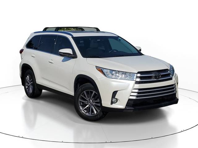 2019 Toyota Highlander XLE AWD photo