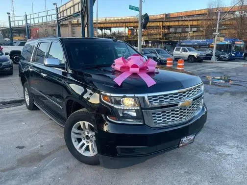 2018 Chevrolet Suburban LT 4WD photo