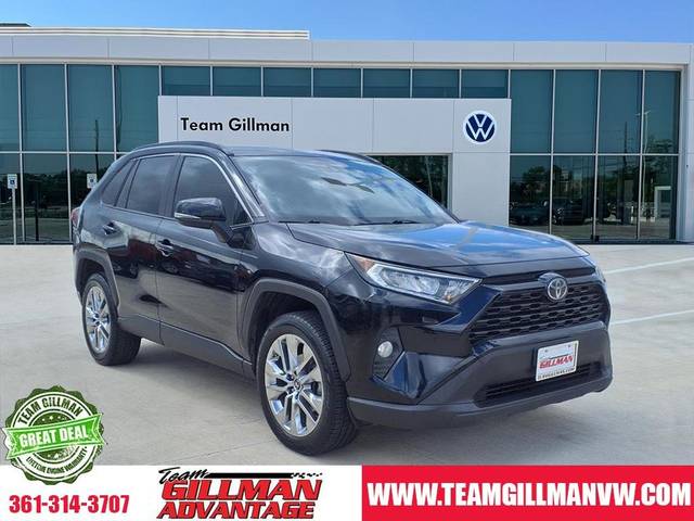 2019 Toyota RAV4 XLE Premium FWD photo