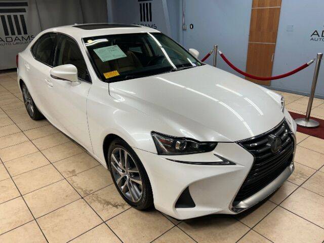 2019 Lexus IS IS 300 RWD photo