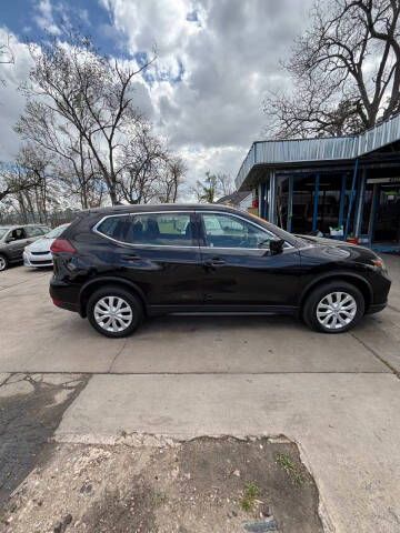 2019 Nissan Rogue S AWD photo