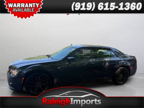 2019 Chrysler 300 Touring RWD photo