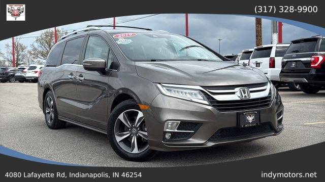 2019 Honda Odyssey Touring FWD photo