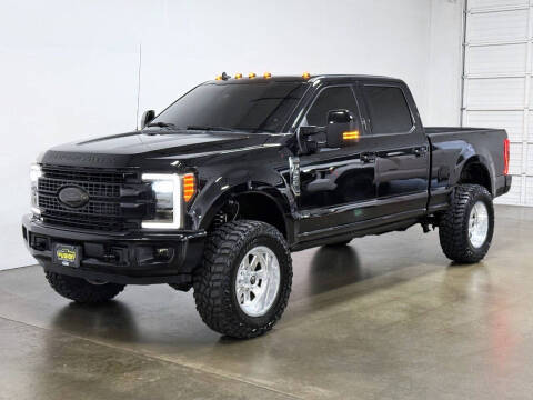 2019 Ford F-350 Super Duty Platinum 4WD photo