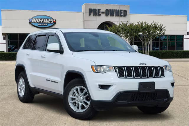 2019 Jeep Grand Cherokee Laredo E RWD photo