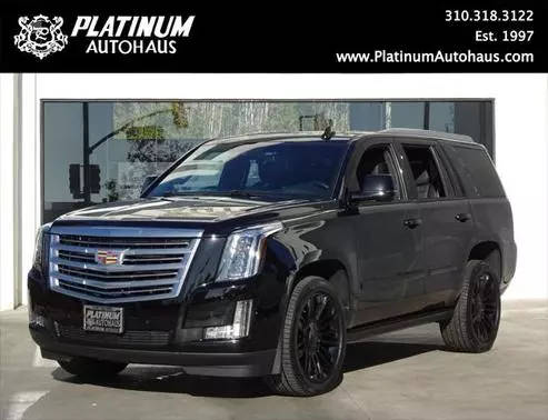 2019 Cadillac Escalade Platinum 4WD photo