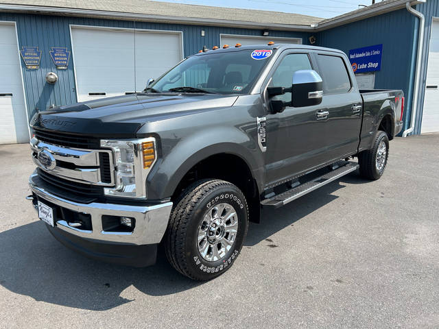 2019 Ford F-250 Super Duty XLT 4WD photo