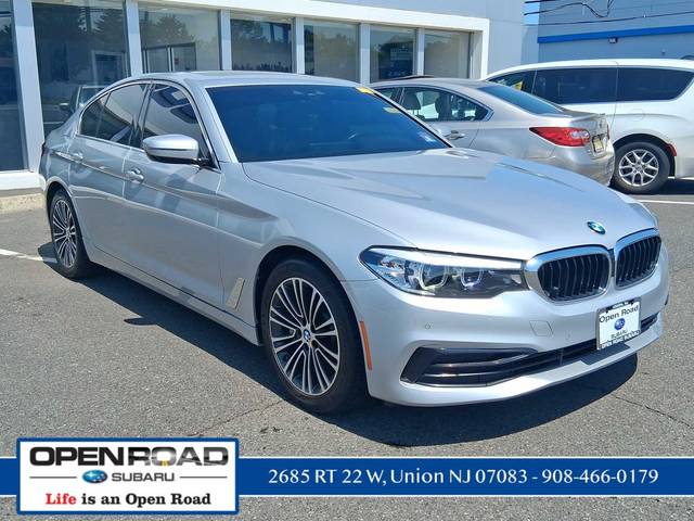 2019 BMW 5 Series 530i RWD photo