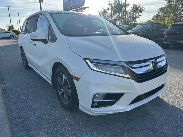 2019 Honda Odyssey Touring FWD photo