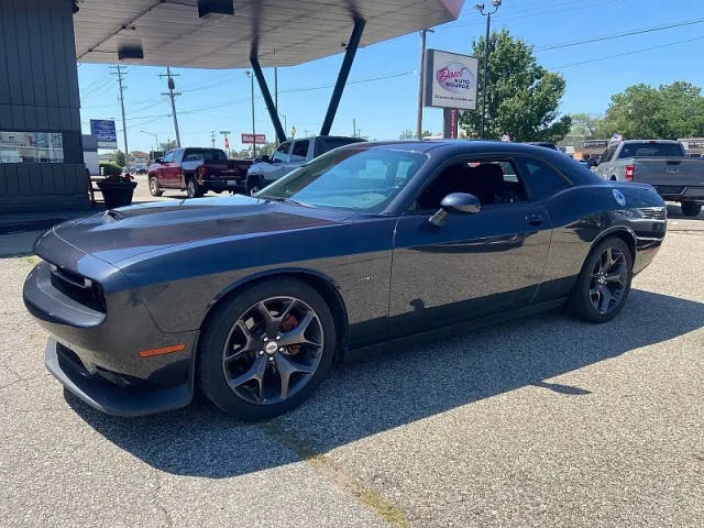2019 Dodge Challenger R/T RWD photo