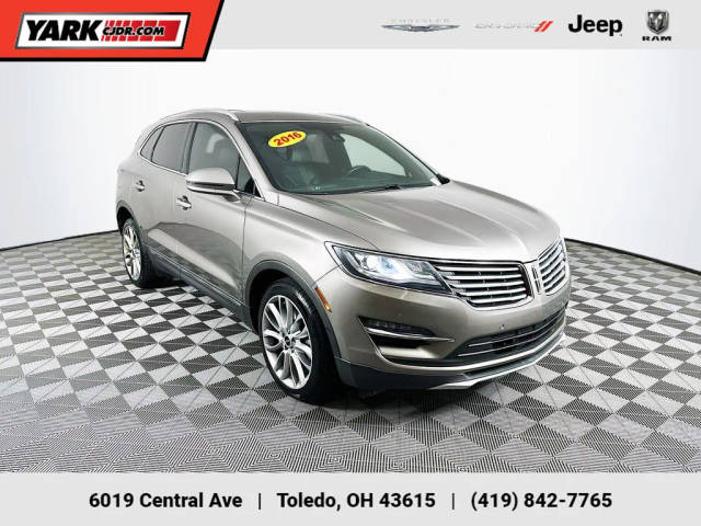 2016 Lincoln MKC Reserve FWD photo