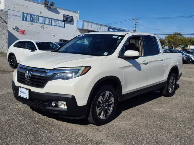 2019 Honda Ridgeline RTL-T AWD photo