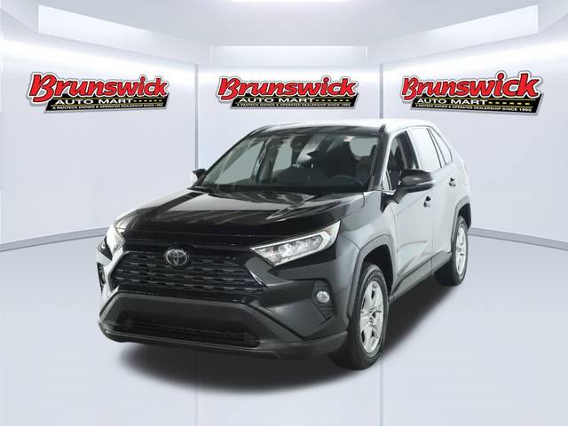 2019 Toyota RAV4 XLE FWD photo