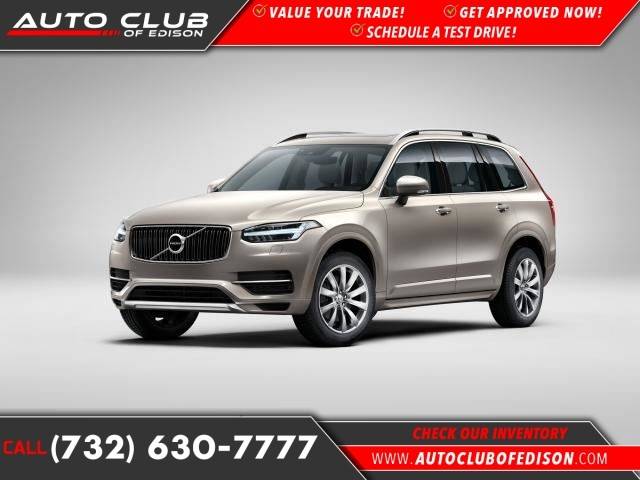 2019 Volvo XC90 Momentum AWD photo