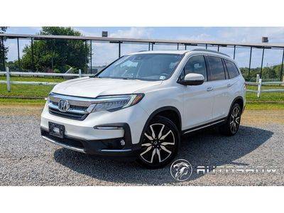 2019 Honda Pilot Touring 8-Passenger AWD photo
