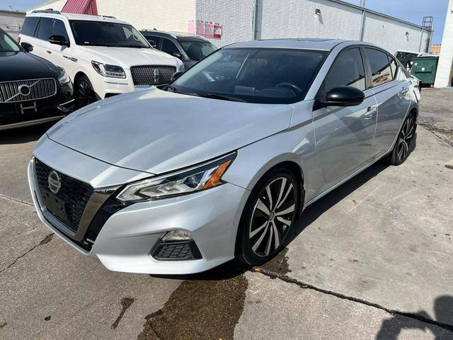 2019 Nissan Altima 2.5 SR FWD photo