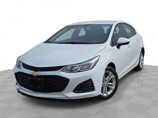 2019 Chevrolet Cruze LS FWD photo