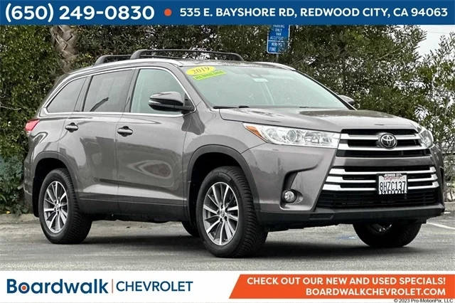 2019 Toyota Highlander XLE AWD photo