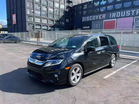 2019 Honda Odyssey EX-L FWD photo