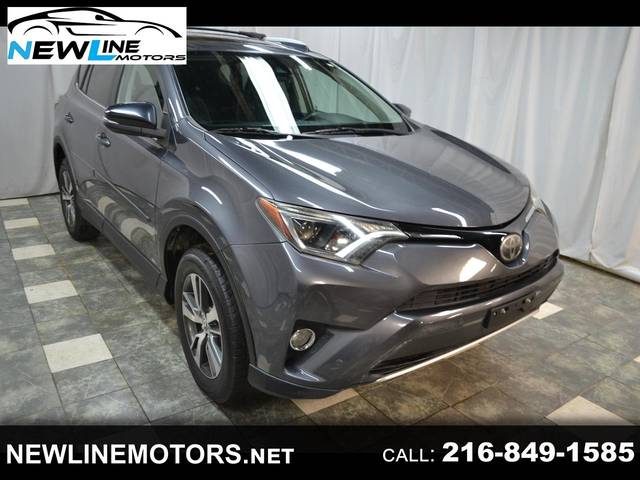 2016 Toyota RAV4 XLE AWD photo