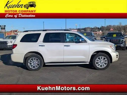 2015 Toyota Sequoia Platinum 4WD photo