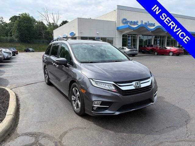 2019 Honda Odyssey Touring FWD photo