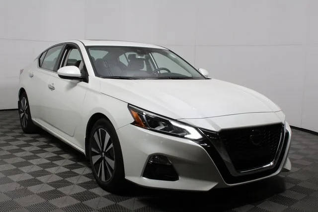 2019 Nissan Altima 2.5 SV FWD photo