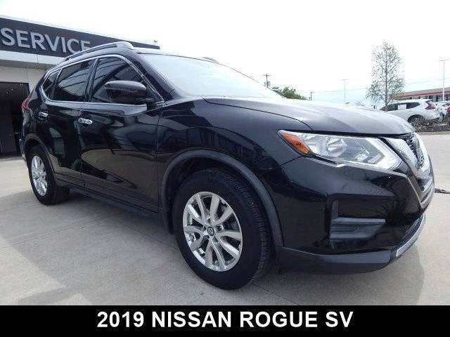 2019 Nissan Rogue SV FWD photo