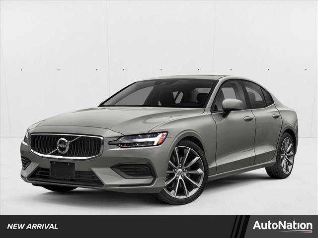 2019 Volvo S60 Momentum FWD photo