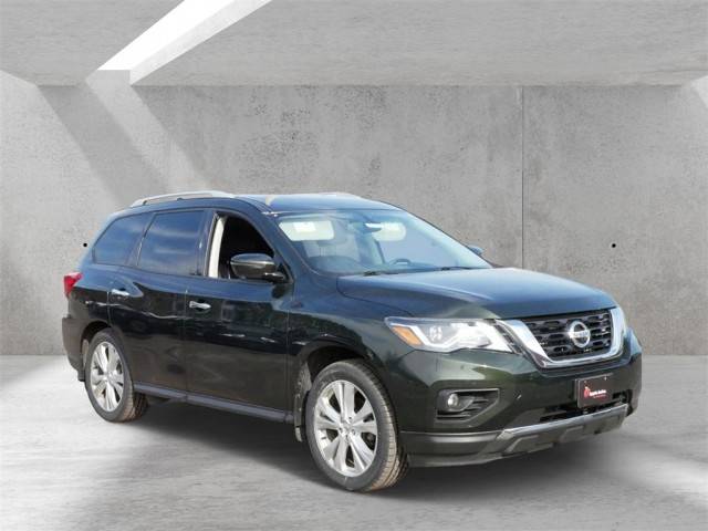 2019 Nissan Pathfinder SL 4WD photo