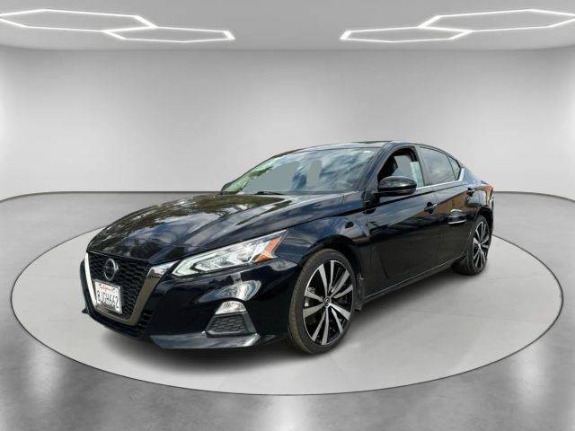 2019 Nissan Altima 2.5 SR FWD photo