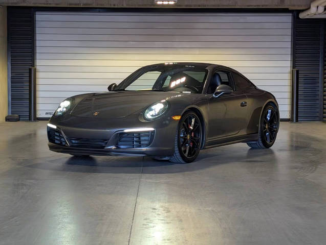 2019 Porsche 911 Carrera 4S AWD photo