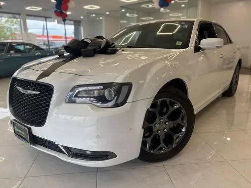 2018 Chrysler 300 300S AWD photo