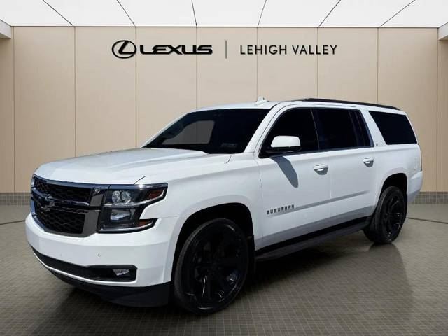 2019 Chevrolet Suburban LT 4WD photo