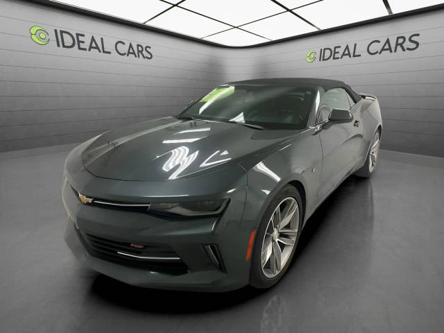 2017 Chevrolet Camaro 1LT RWD photo