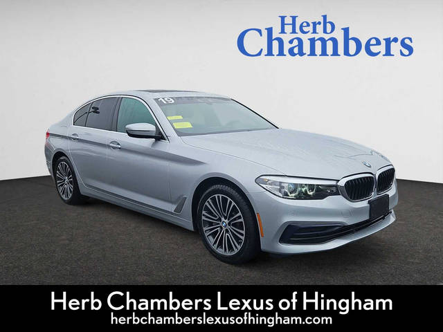 2019 BMW 5 Series 530i xDrive AWD photo