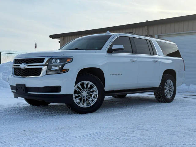 2019 Chevrolet Suburban LT 4WD photo