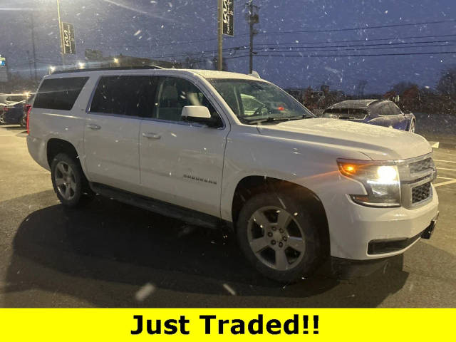 2019 Chevrolet Suburban LT 4WD photo