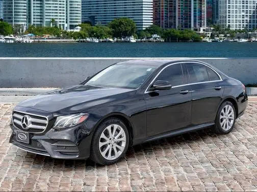2019 Mercedes-Benz E-Class E 300 AWD photo