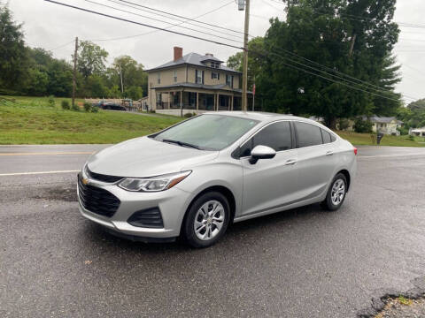 2019 Chevrolet Cruze LS FWD photo