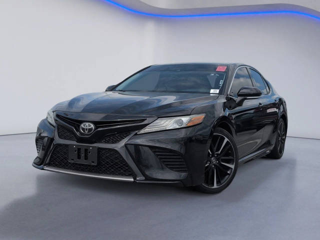 2019 Toyota Camry XSE FWD photo