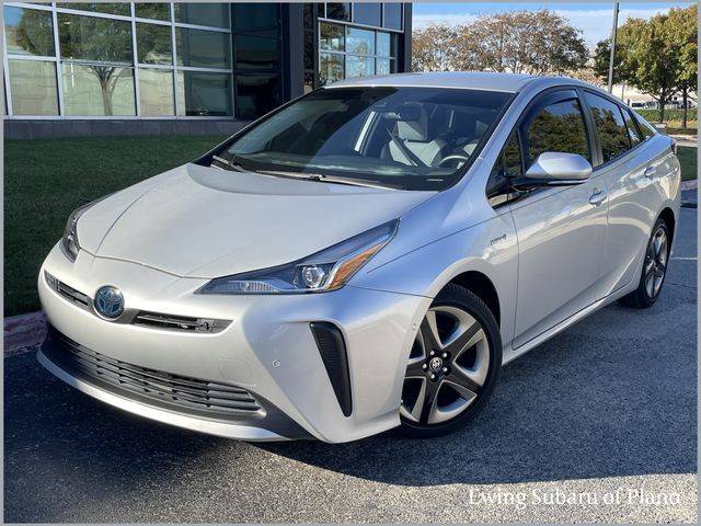 2019 Toyota Prius Limited FWD photo