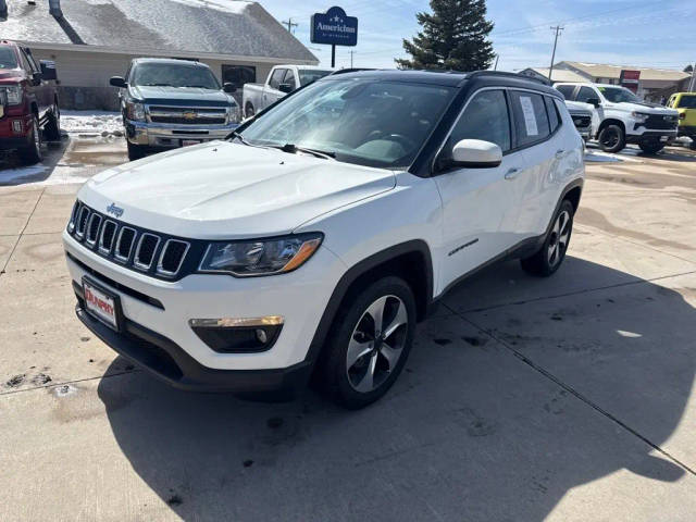 2019 Jeep Compass Latitude 4WD photo