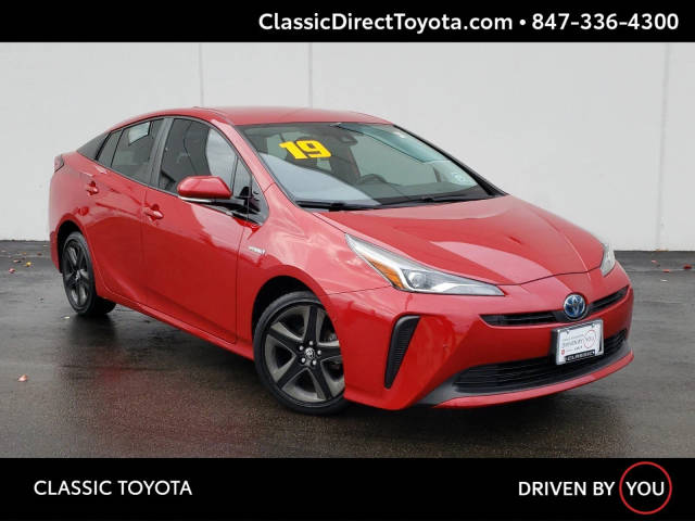 2019 Toyota Prius Limited FWD photo